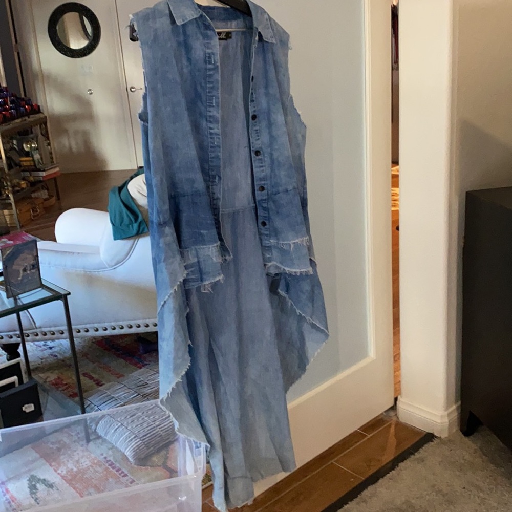 Denim high low blouse - Picture 3 of 4